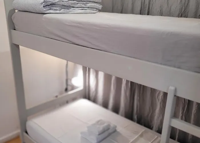 Yes Bankbad Проживання в сім'ї Лісабон